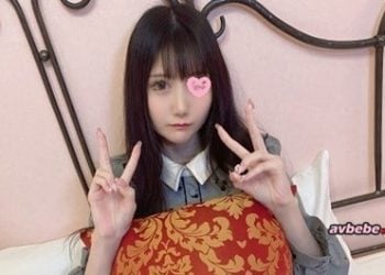 【高清素人】[3292477] 【カメラマンあり】「私で気持ちよくなってください…」スレンダーくびれボディを持つ黒髪ロングの清楚系女子みずはちゃん。見下していた客の男に抱かせて妊娠汁をみずはちゃんの生まんこに注