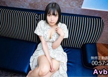【高清素人】[3931243] 【肥厚陰蒂】自稱、性欲怪物的女大生。有著大陰蒂的淫蕩身軀。無套中出＋口內射精