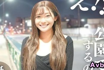 【高清素人】[4198883] 【露臉】在公園公開做愛！！寫真偶像系爆乳H罩杯美女網紅的地下事情