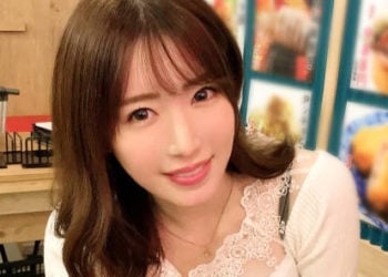 【綜合AV影片-中文AV】345SIMM-356 咖啡店搭訕G杯人妻挑逗連續幹炮內射
