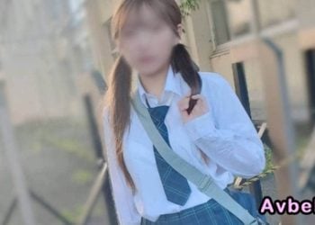 【高清素人】放課後被接走 檢查了她的內褲後 帶到一家酒店做愛
