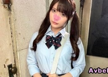 【高清素人】超級性感、苗條、美臀、美胸的JK服打扮