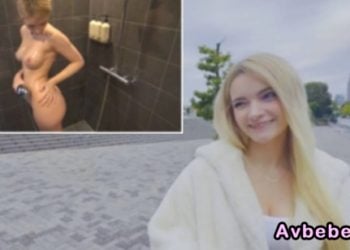 【高清素人】豐滿天然美胸的金髮白人女孩 拍攝了她被灌精的畫面。女孩也很滿意說：「感覺真好♡」。