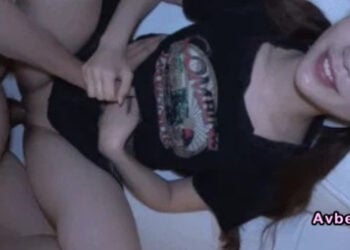 【高清素人】(字幕版)【中田妹妹】身高152cm膚色白皙的美妝店員 那挑逗男人心弦的表情動作簡直萌翻 作為接納所有欲望的天使 用她來解決性欲實在幸福度爆表