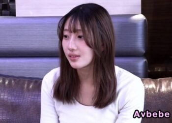 【高清素人】毛毛（20歲）可愛的大二理科生。她說什麼都願意做。於是請她舔我的肛門 讓她反覆高潮 還插入了她的肛門。