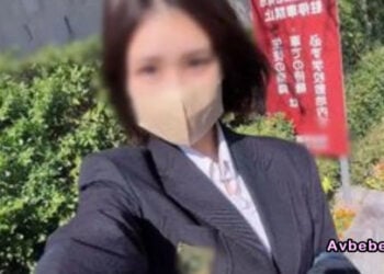 【高清素人】地方現役體系OL制服 G 罩杯 自慰