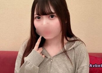 【高清素人】【擁有最強顏值 19 歲偶像的絕密私會影片，絕對不能被發現。】