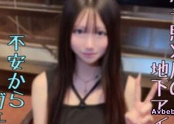 【高清素人】神作【發現寶藏】超害羞且保留著純真稚氣的偶像原石。從不安到墜入愛河並被徹底中出。