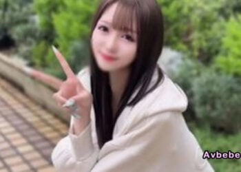 【高清素人】與各方面都無懈可擊的女孩進行一場私密約會。眼見她敏感得不得了、不斷高潮，讓人亢奮到極點，竟然噴發出一公尺遠的驚人濃精並直接內射！這實在太猛了啦！