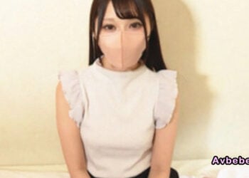 【高清素人】音樂教室裡氣質優雅的『鋼琴女老師』不為人知的祕密面貌，無情地注入大量濃精！