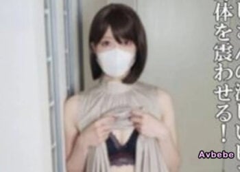 【高清素人】高攀不起的頂級高挑大美人！這位 OL 小姐最愛的就是青筋直冒、赤條條的生肉棒！